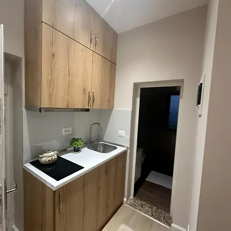 מלון דירות To Go 3*